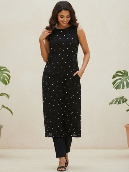 Printed Sleeveless Straight Kurta With Trousers