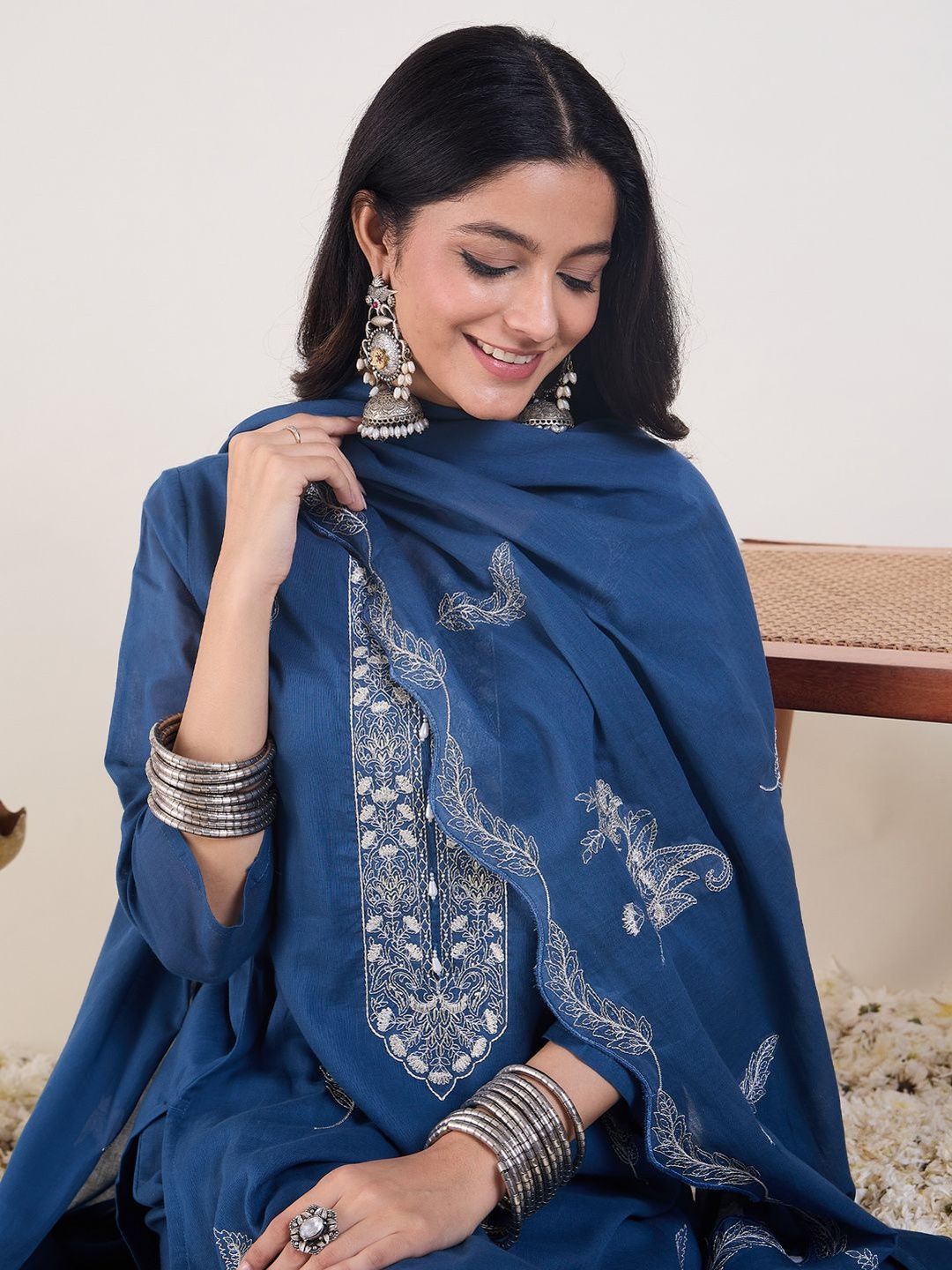 Ethnic Motifs Embroidered Thread Work Pure Cotton Kurta With Trousers & Dupatta