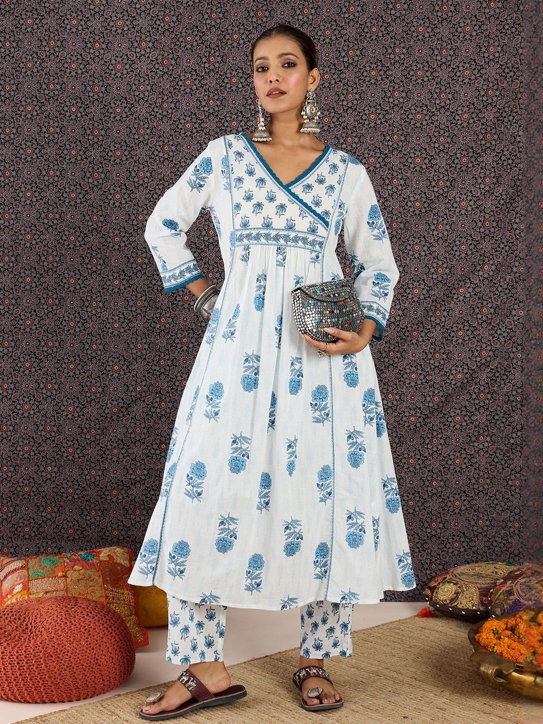 Dhiyona IE Printed V-Neck Three-Quarter Sleeves Pure Cotton Tunic And Trousers