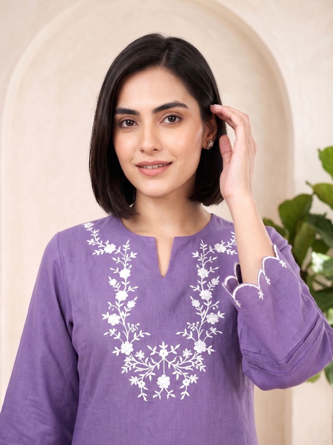 Tushki Carnation Cotton Kurta Pant Set