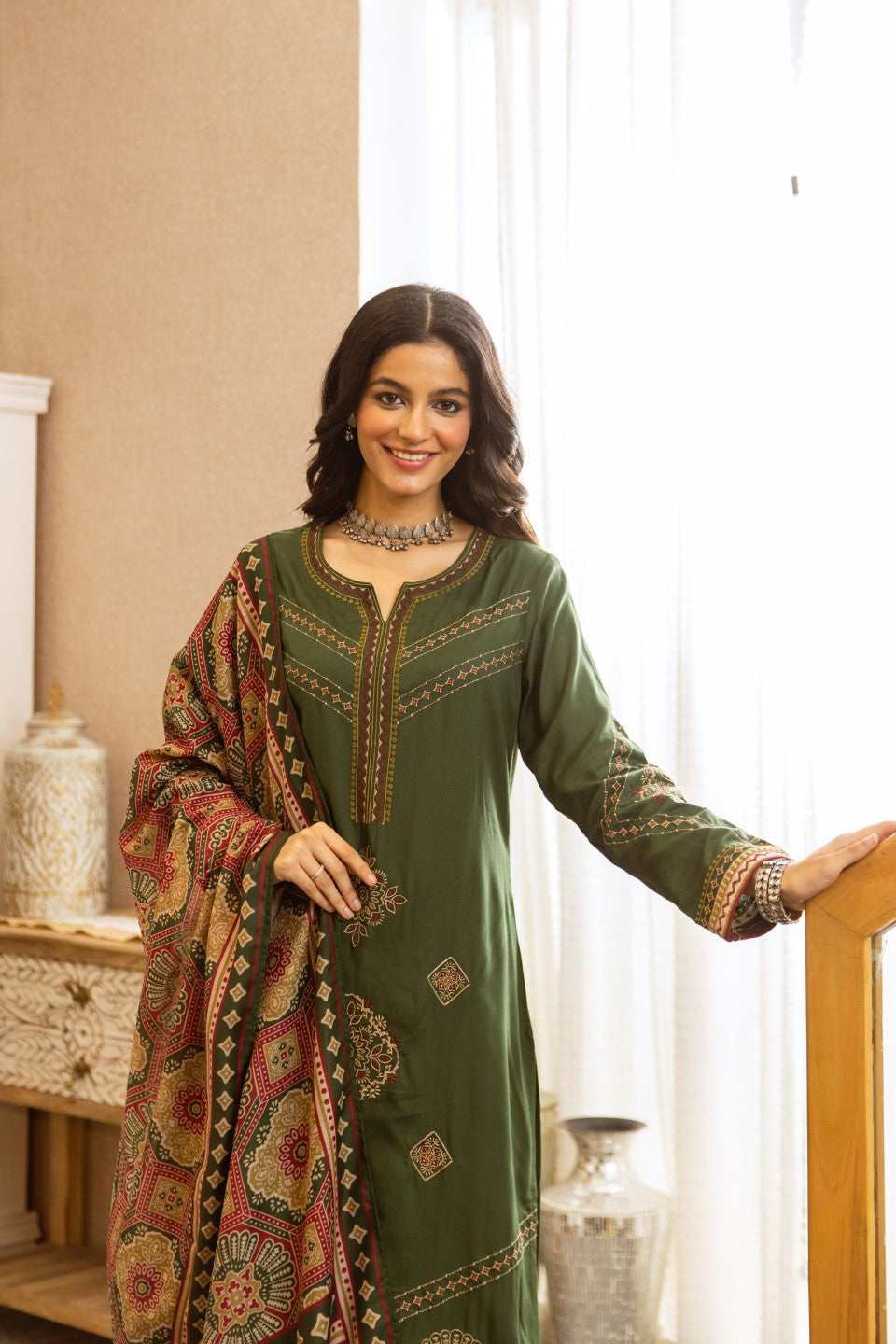 Karen sage embroidery cotton suit set