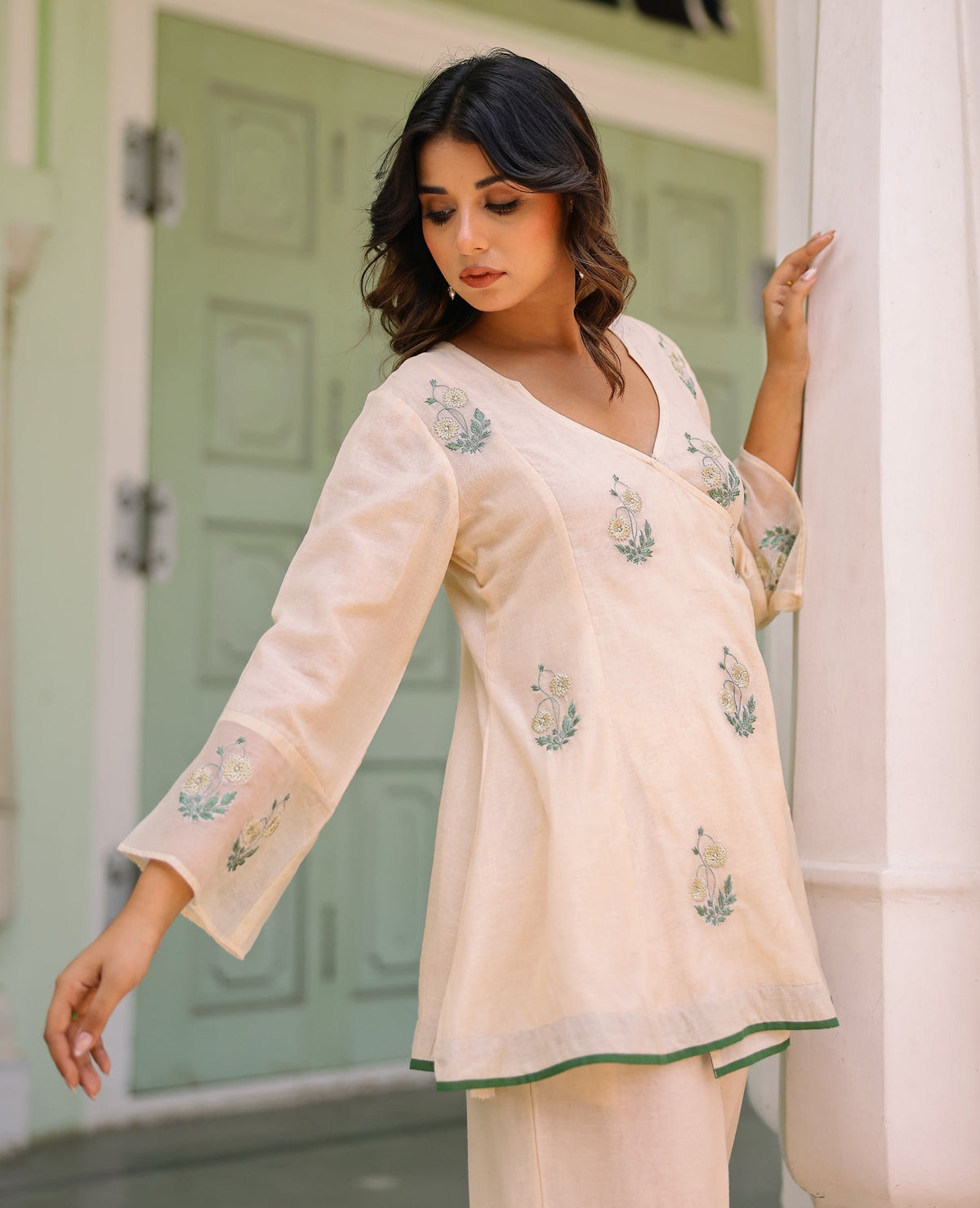 Mahira Beige Mul Chanderi Kurta Set