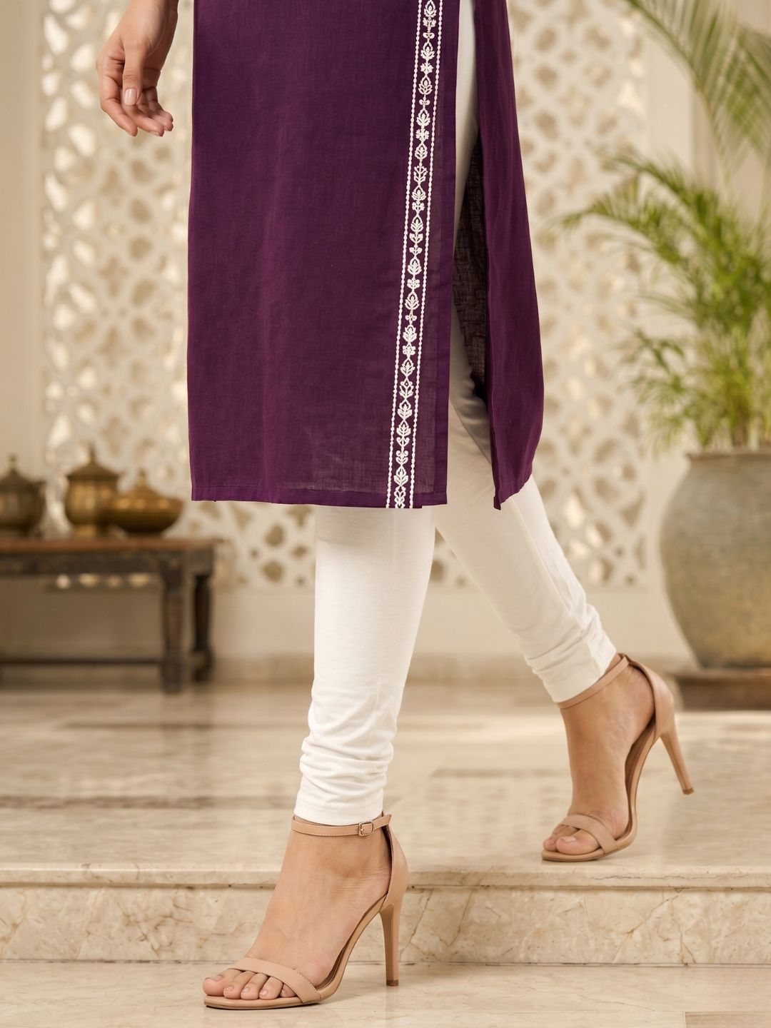 UMA VOILA EMBROIDERED KURTI