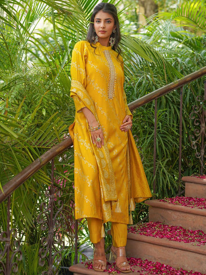 Dhiyona KL Floral Printed Mandarin Collar Straight Kurta With Trousers And Dupatta