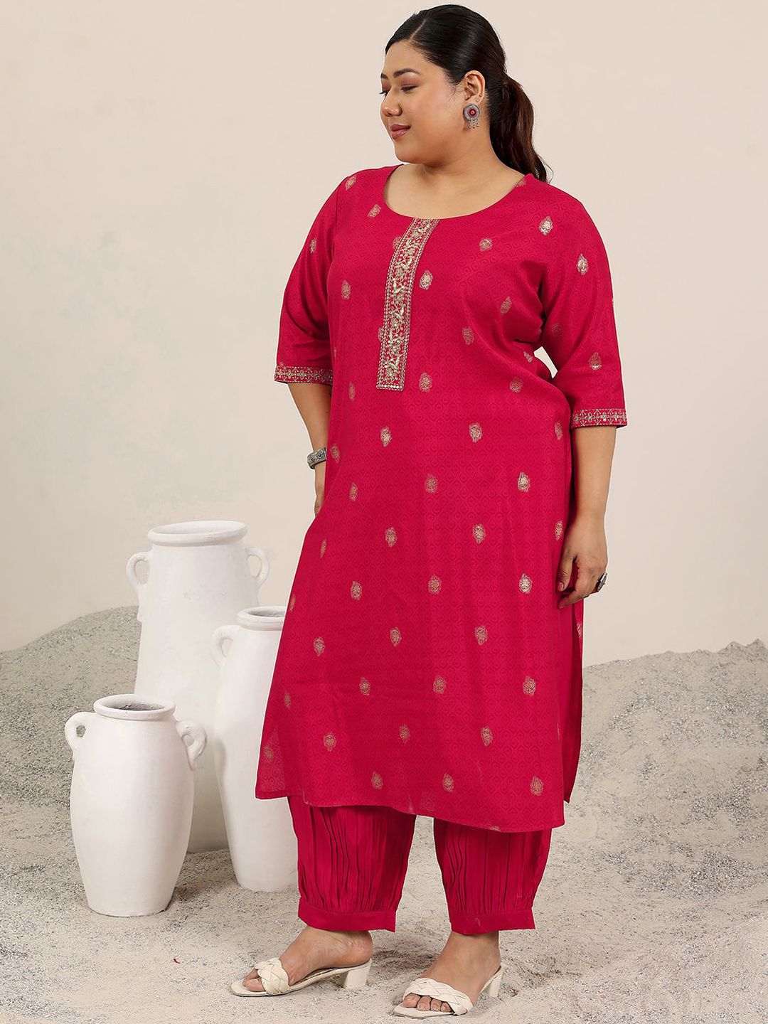 Dhiyona Women's Plus Size Ethnic Motifs Printed Sequinned Kurta With Salwar & Dupatta
