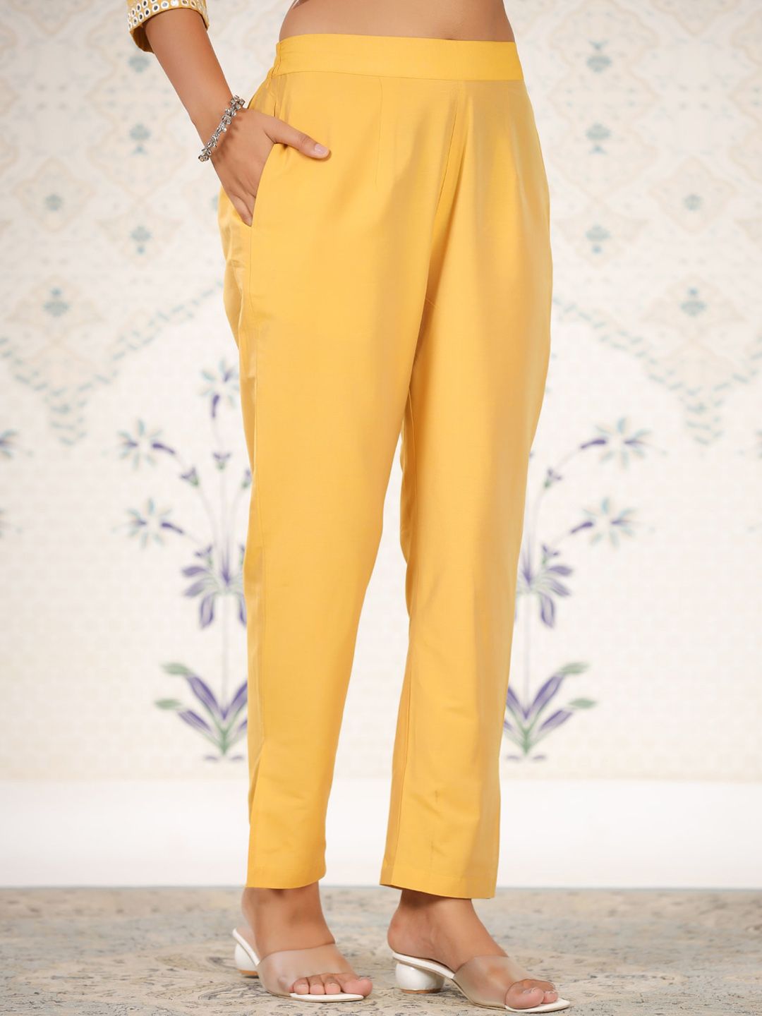 Dhiyona OD  Geometric Yoke Design Mirror Work Kurta with Trousers & Dupatta