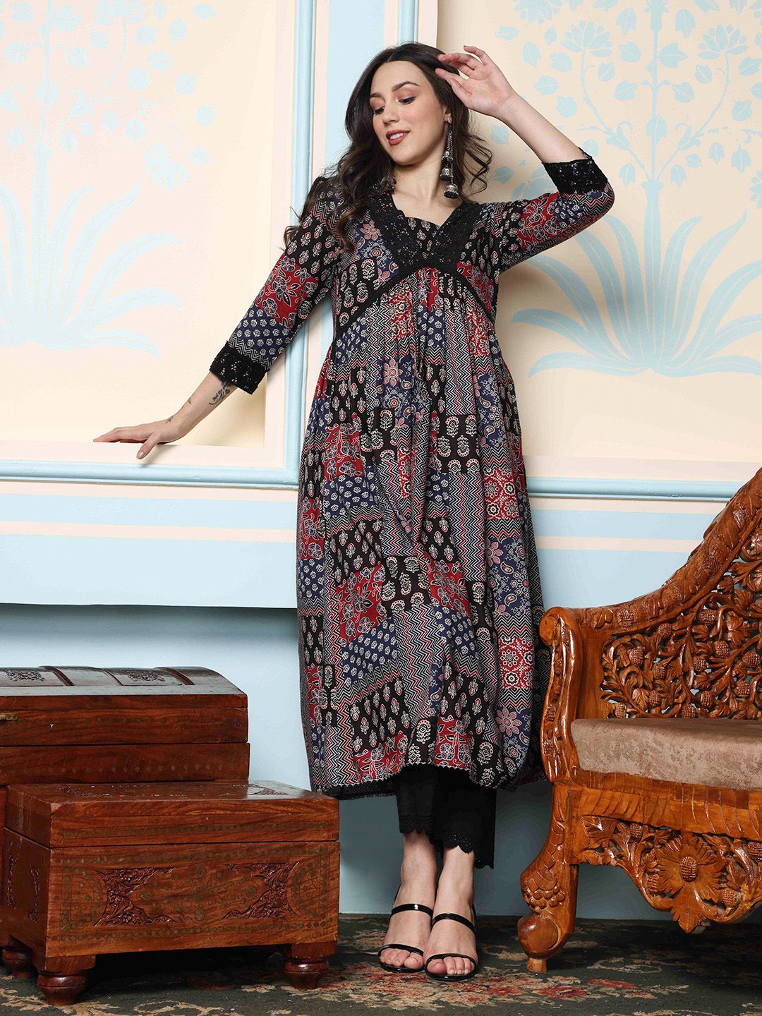 Dhiyona IS Women's V-Neck Floral Printed Empire Pure Cotton A-Line Kurta with Trousers