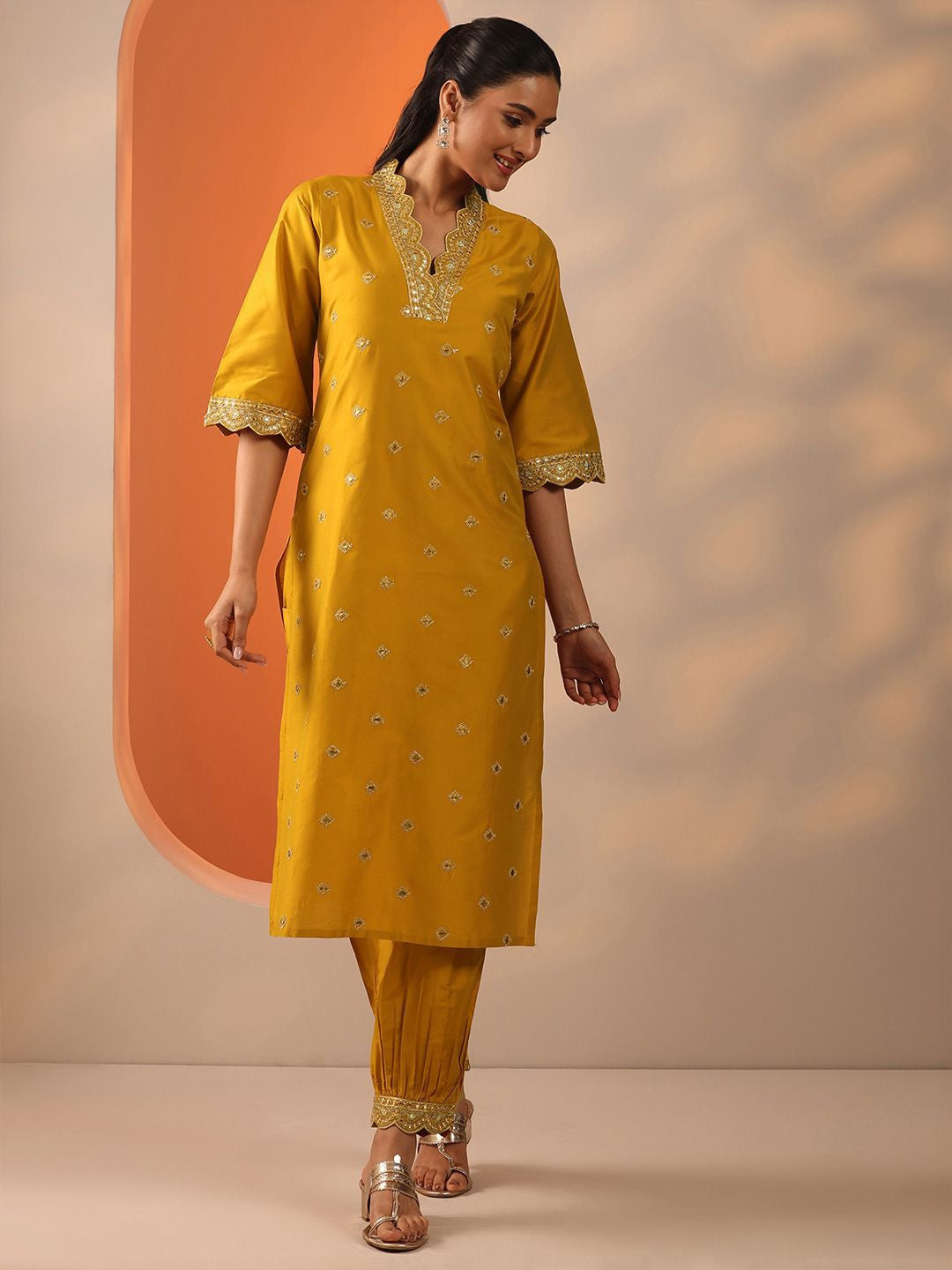 Women Ethnic Motifs Embroidered Regular Sequinned Kurta with Salwar