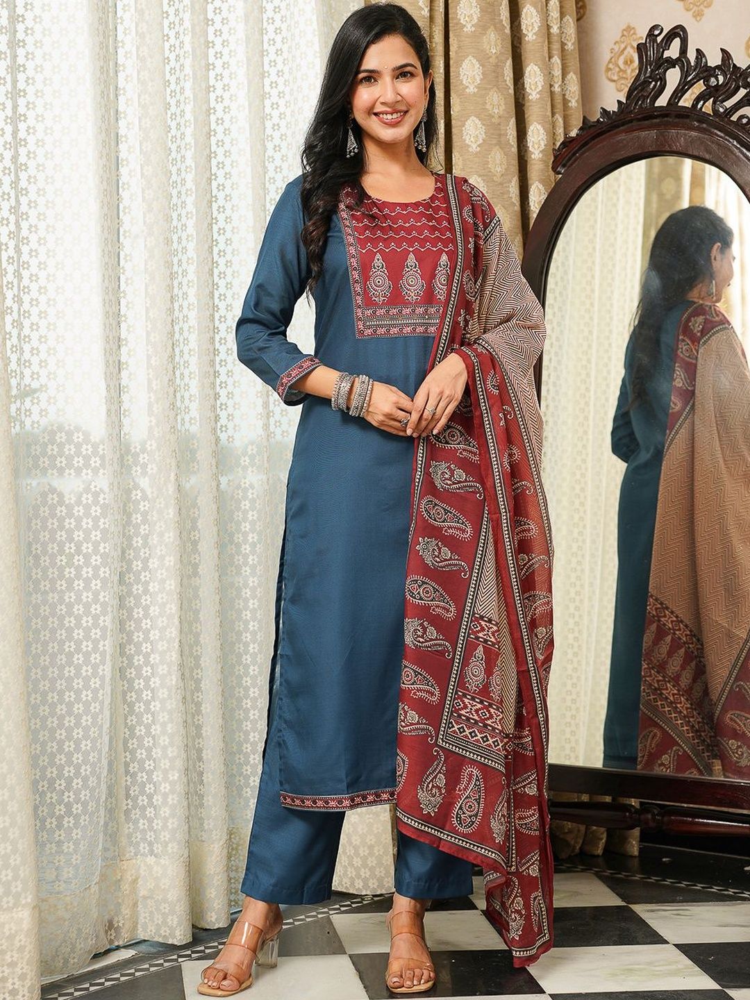 Dhiyona KL Ethnic Motifs Yoke Design Straight Kurta With Trousers & Dupatta