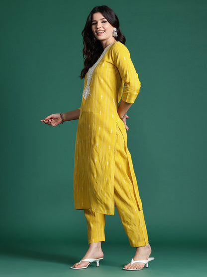 Ethnic Motifs Embroidered Thread Work Pure Cotton Kurta with Trousers