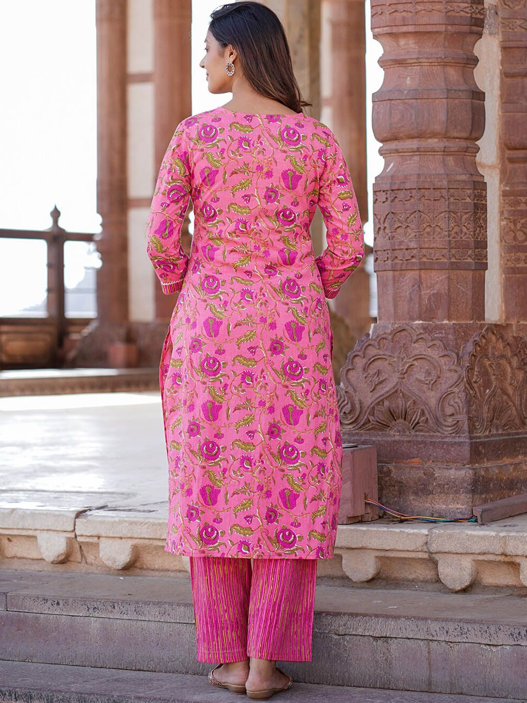 Dhiyona KL Floral Printed Pure Cotton Kurta with Trousers & With Dupatta