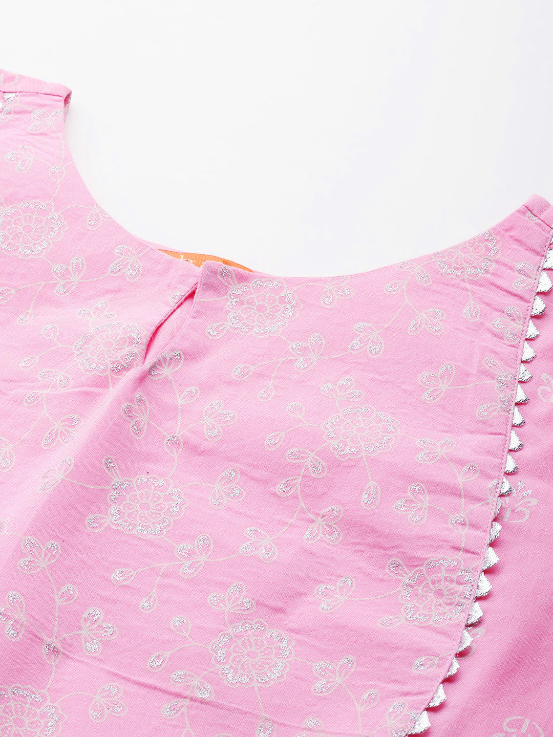 Women Floral Printed Empire Gotta Patti Kurta with Trousers & With Dupatta