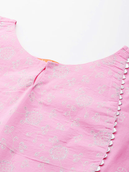 Women Floral Printed Empire Gotta Patti Kurta with Trousers & With Dupatta