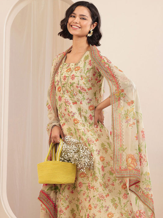 Women Floral Printed Regular Kurta with Trousers & With Dupatta