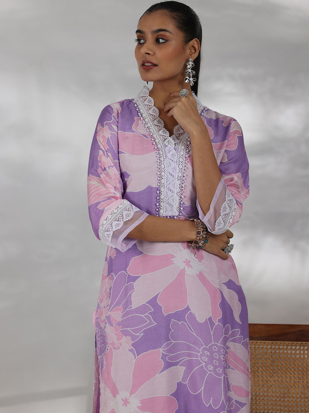 Floral Printed V-Neck Straight Kurta with Trouser & Dupatta