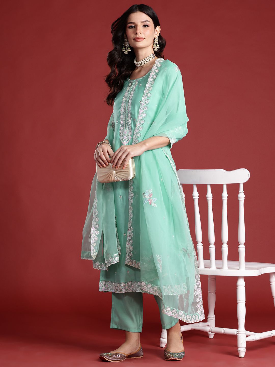Dhiyona IE Ethnic Motifs Embroidered Kurta with Trousers & Dupatta