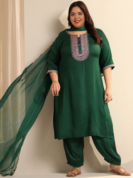 Dhiyona Women's Plus Size Embroidered Kurta with Salwar & Dupatta