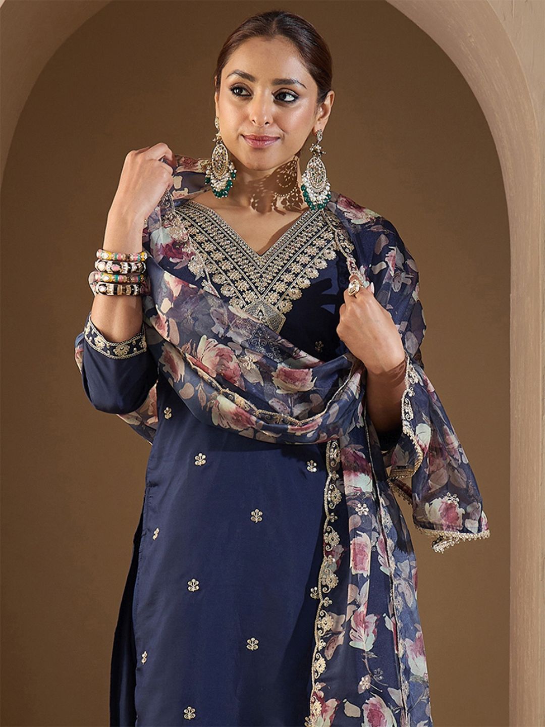 Dhiyona IE Women Ethnic Motifs Embroidered Regular Kurta with Trousers & With Dupatta