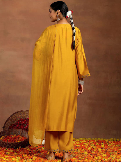 Ethnic Motifs Embroidered Sequinned V-Neck Straight Kurta With Trouser & Dupatta