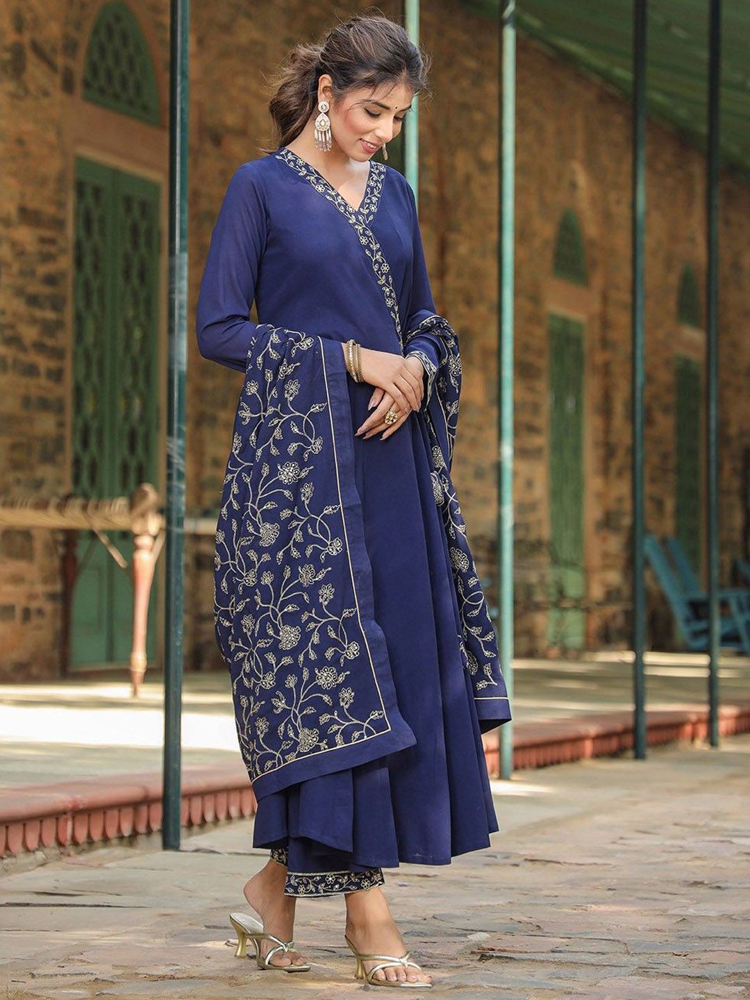 Dhiyona KL Angrakha Kurta with Trousers & Dupatta