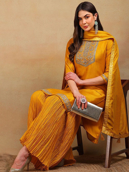 Dhiyona KL Floral Embroidered Zari Straight Kurta With Palazzos & Dupatta