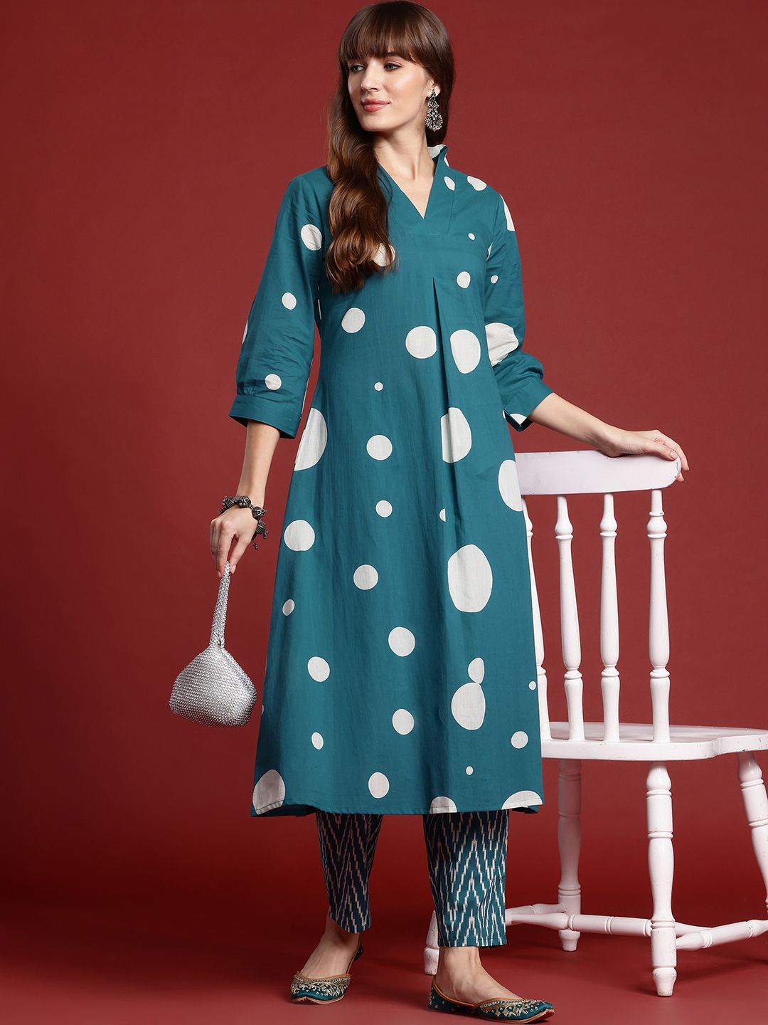 Dhiyona IE Printed Pleated Pure Cotton Kurta with Trousers