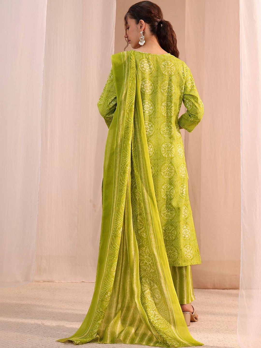 Women Ethnic Motifs Printed Regular Mirror Work Kurta with Trousers & With Dupatta