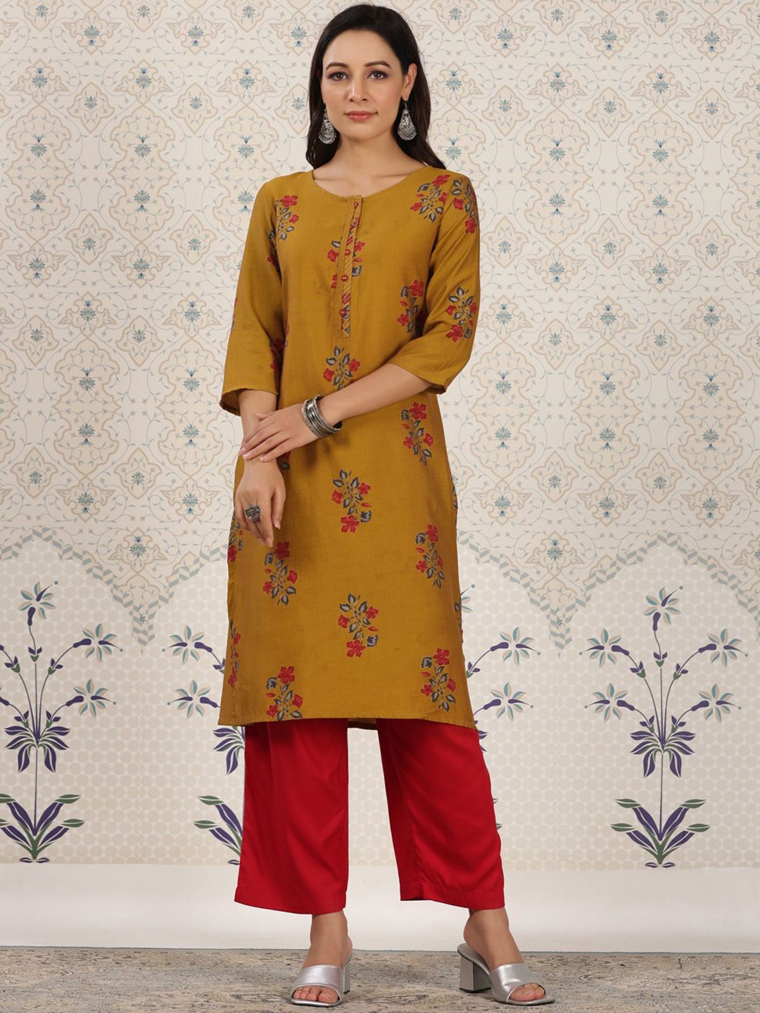 Dhiyona OD  Floral Printed Zari Detailed Straight Kurta