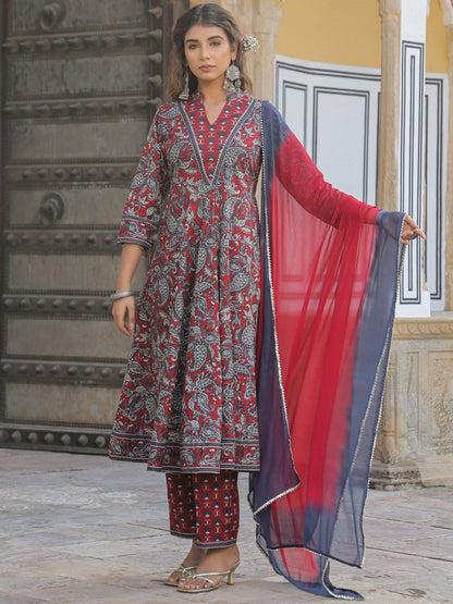 Dhiyona RR Women's Paisley Printed Mandarin Collar Cotton A-Line Kurta With Trousers & Dupatta