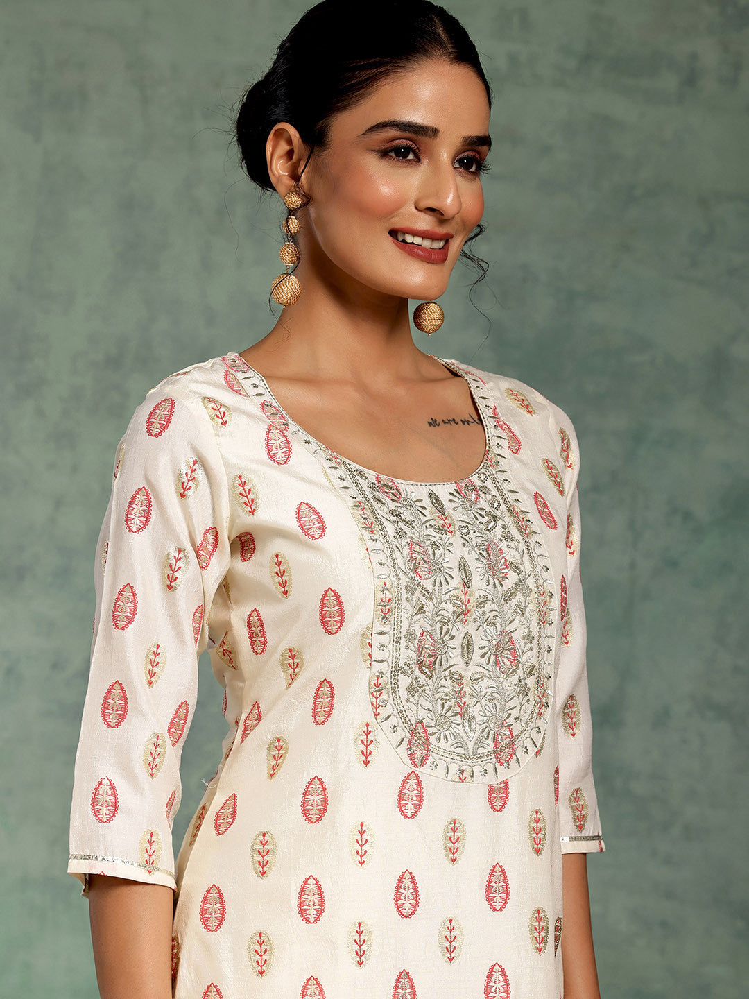 White Floral Printed Thread Work Straight Kurta With Palazzos & Dupatta