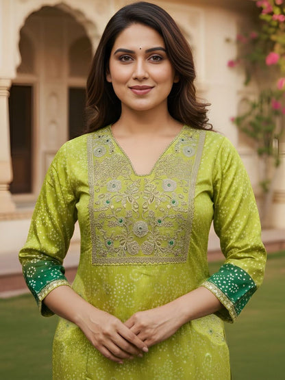 Dhiyona KL Women Ombre Dyed Regular Thread Work Kurta with Trousers & With Dupatta