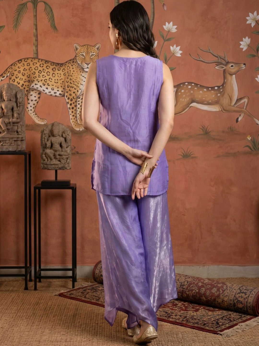 Women Ethnic Motifs Embroidered Regular Thread Work Kurta with Palazzos