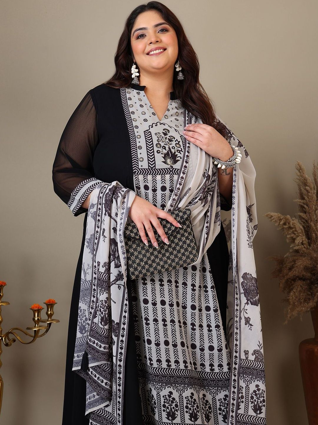 Dhiyona IN Women Plus Size Ethnic Motifs Printed Kurta with Palazzo & Dupatta