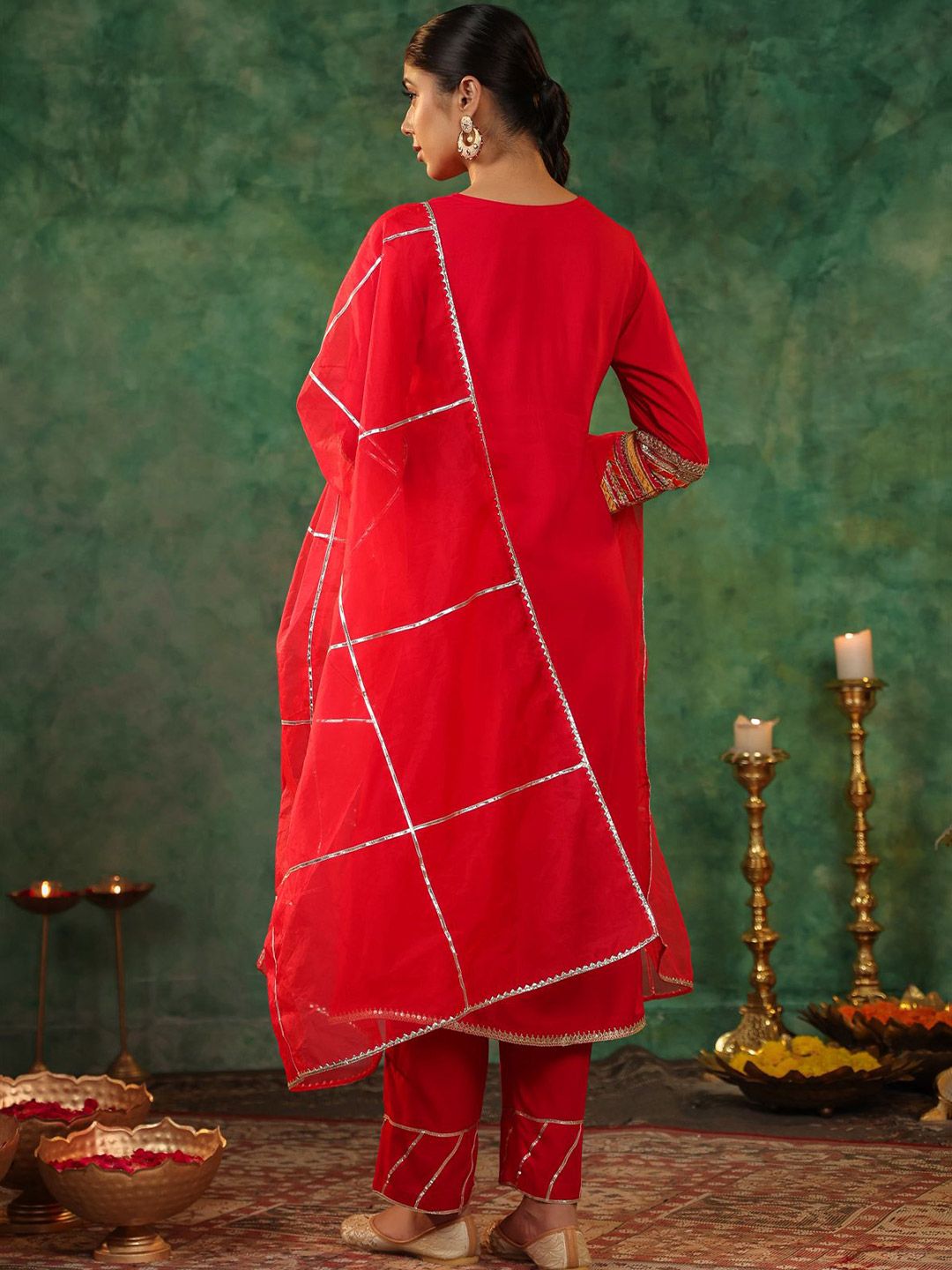 Dhiyona RR Women's Round Neck Gotta Patti Kurta With Trousers & Dupatta