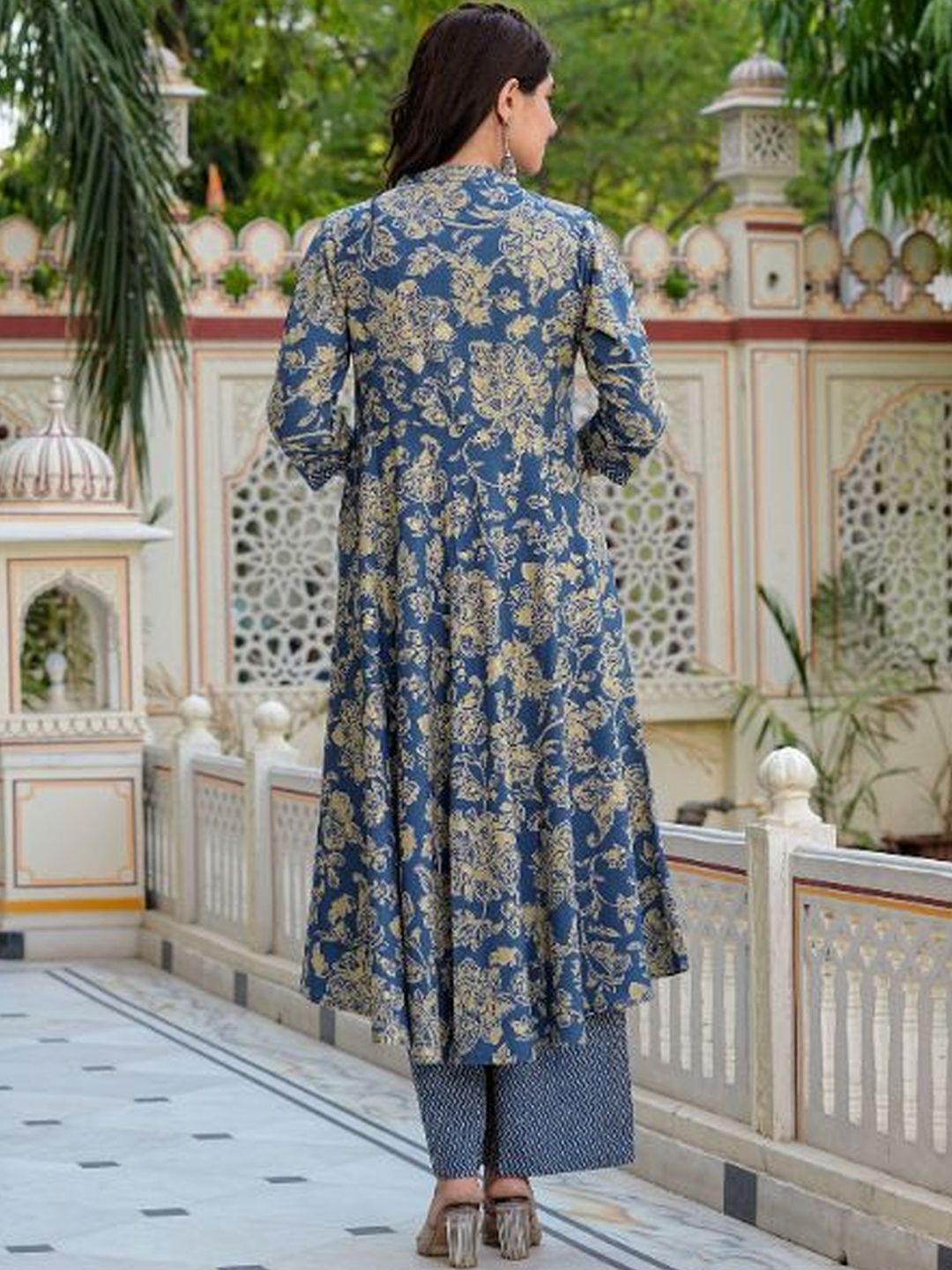 Dhiyona KL Floral Printed Band Collar Kurta with Palazzos & Dupatta