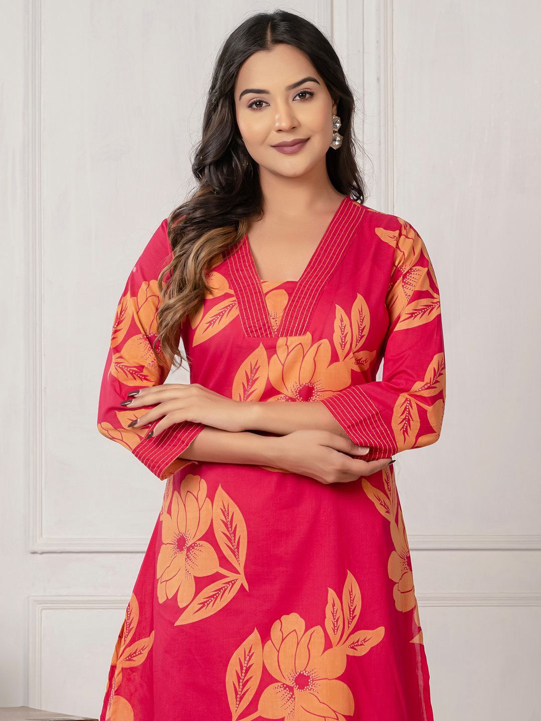 Dhiyona IE Floral Printed Regular Pure Cotton Kurta With Trousers