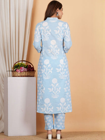 Dhiyona KL Ethnic Motifs Printed V-Neck Kurta With Trousers & Dupatta