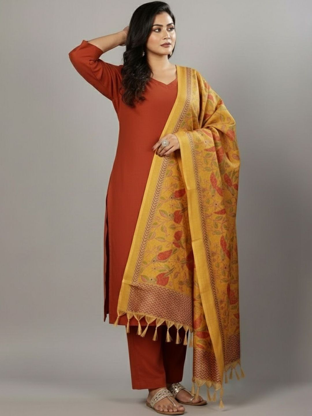 Rust Women Floral Regular Kurta with Trousers & With Dupatta