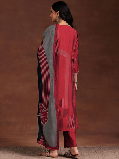 Women Printed Regular Kurta with Trousers & With Dupatta