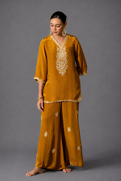Meha Kurta Set