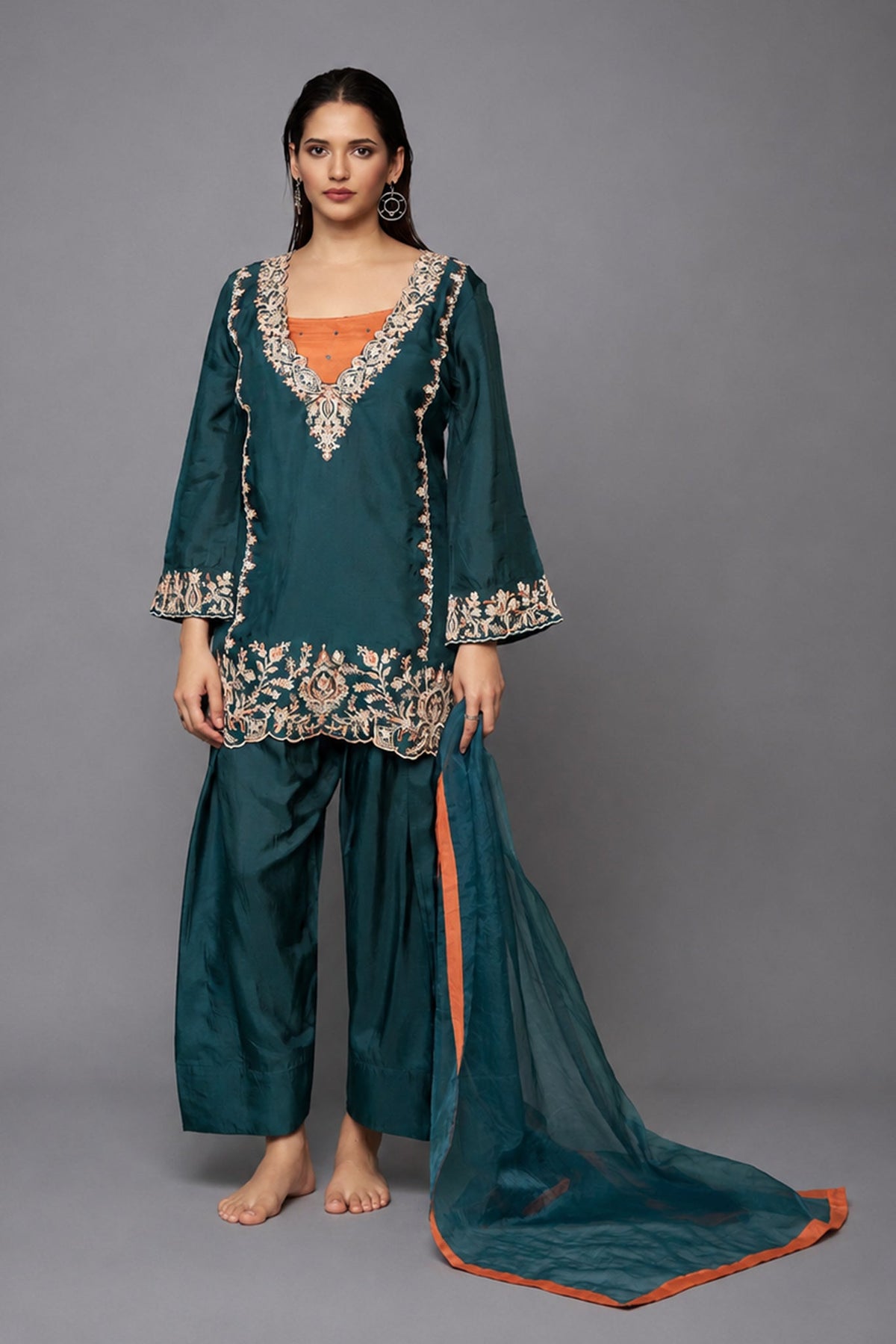 Neha Kurta Set