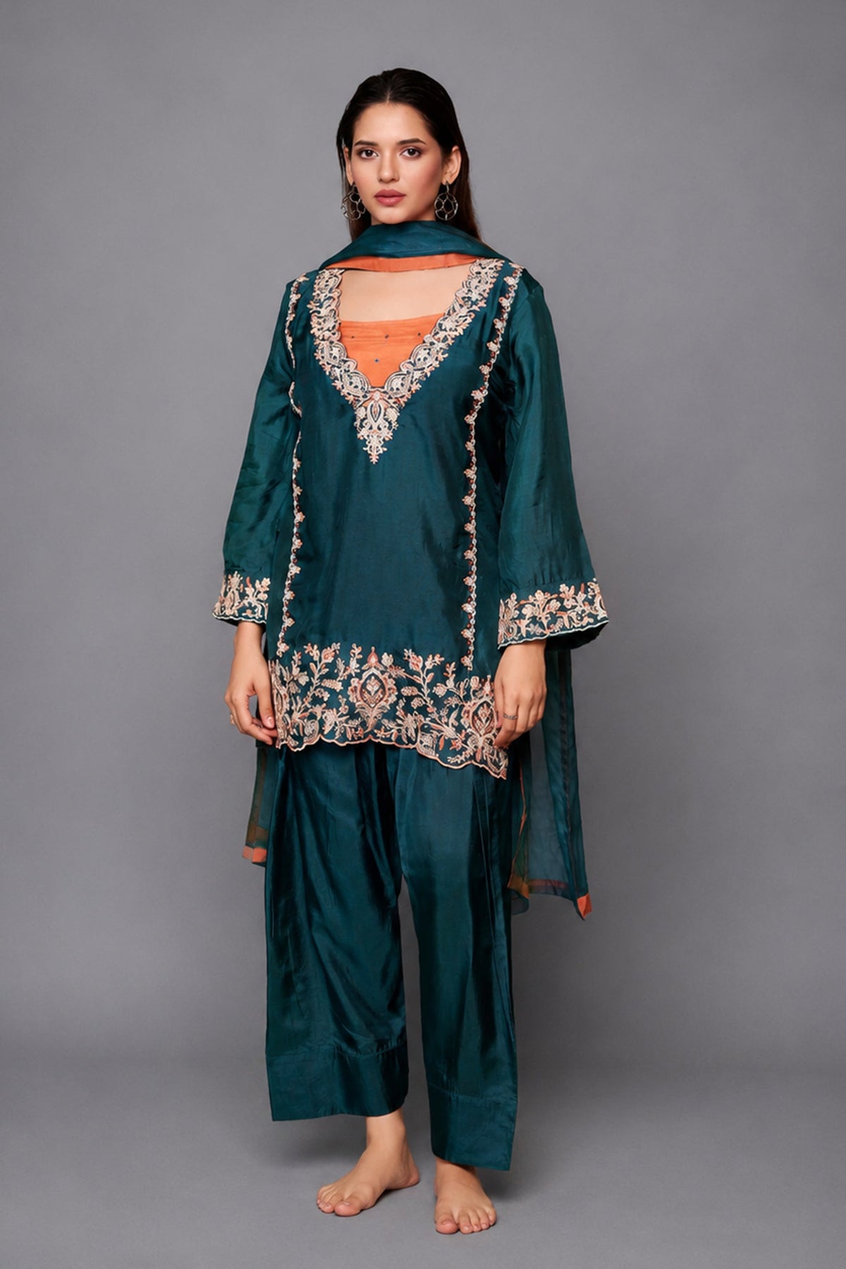 Neha Kurta Set