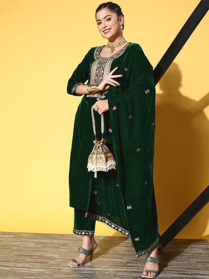 Dhiyona VA Women'sZari Embroidered Straight Velvet Winter Kurta with Trousers & Embroidered Dupatta