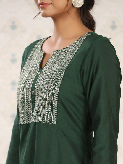 Dhiyona OD  Round Neck Thread Work Kurta