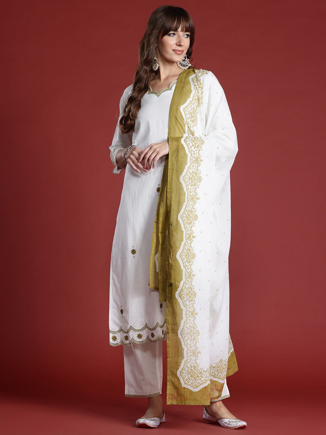 Dhiyona IE Floral Embroidered Sequinned Pure Cotton Kurta with Trousers & Dupatta
