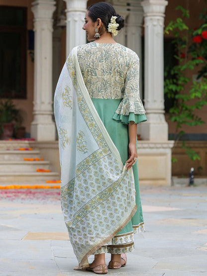 Dhiyona RR Women's Floral Printed Bell Sleeves Pure Cotton Kurta With Trousers & Dupatta