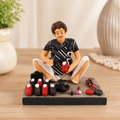 Niharika Collections Krishnanagar Handmade Clay Gift & Décor | Basic- Sitting Human Figure Miniature Idol - Shoemaker