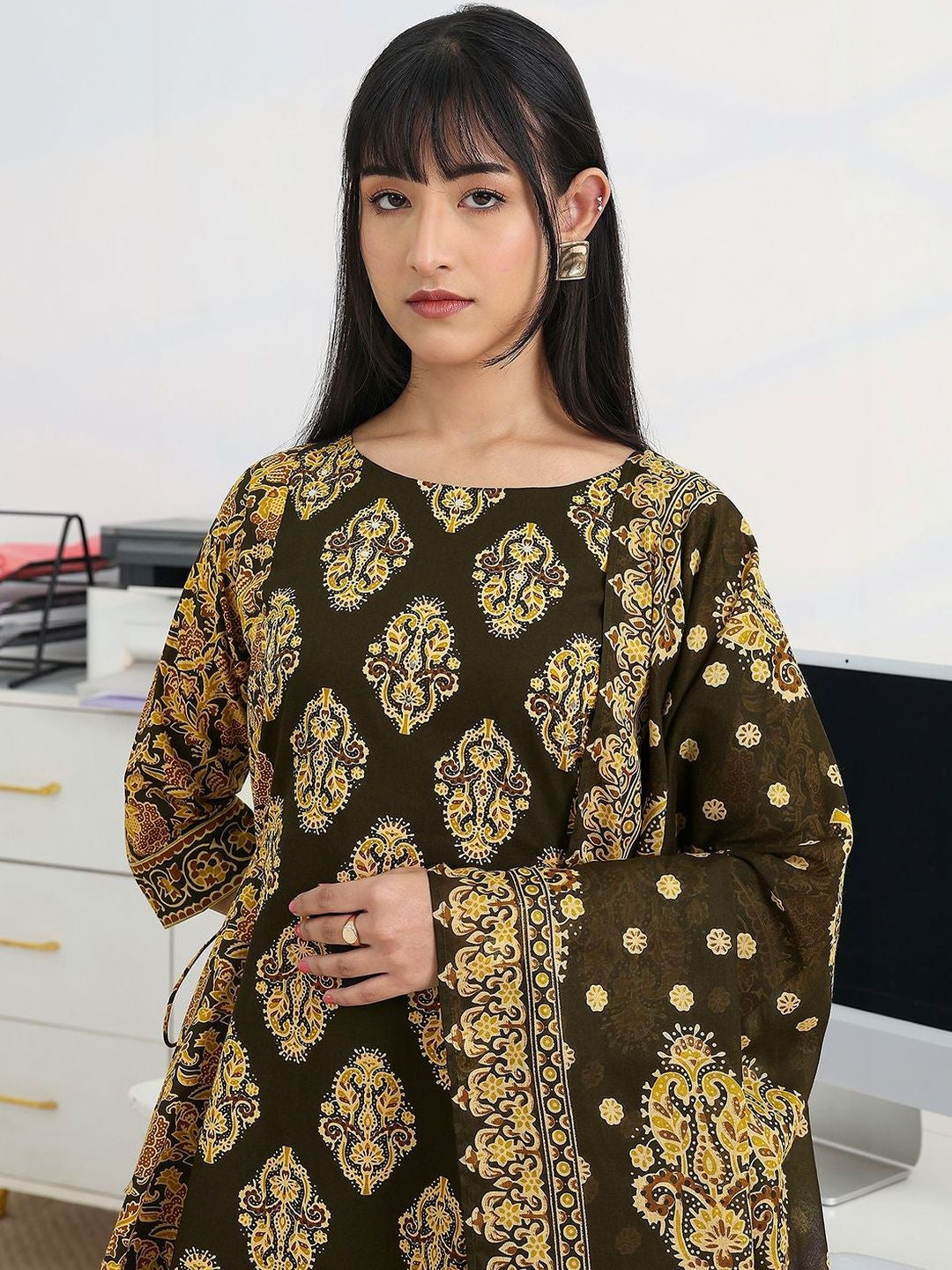 Women Ethnic Motifs Printed Pleated Kurta with Trousers & With Dupatta