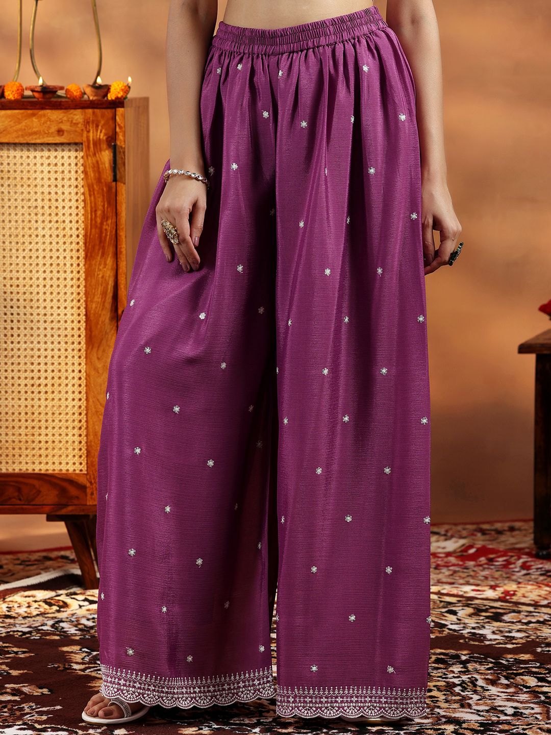 Dhiyona LL Women Floral Embroidered Regular Sequinned Kurta with Palazzos & With Dupatta