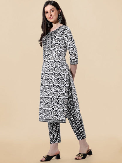 Dhiyona KL Ethnic Motifs Printed Pure Cotton Kurta with Trousers & With Dupatta